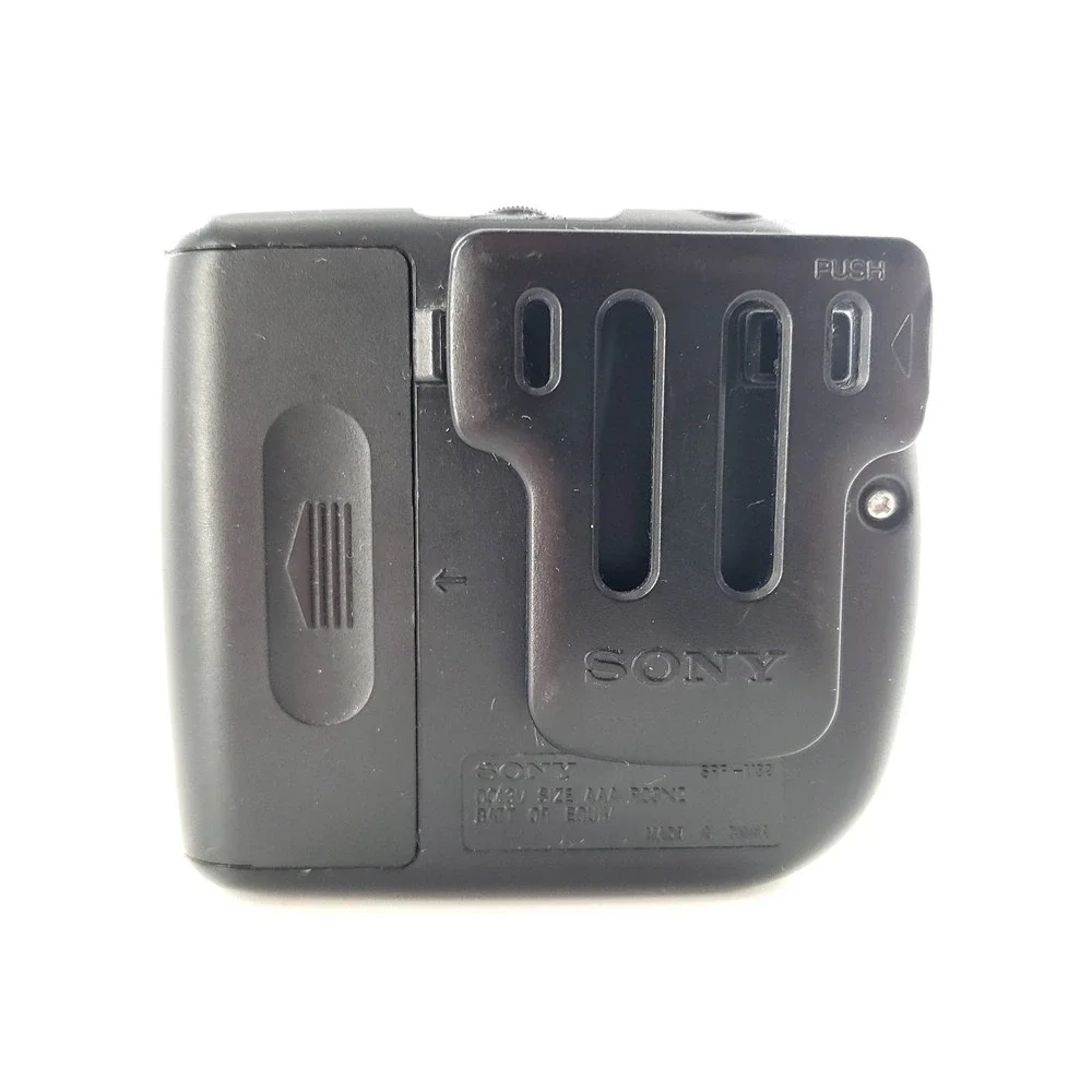Sony Walkman SRF-M32 FM/AM Radio w/ Belt Clip Tested & Works